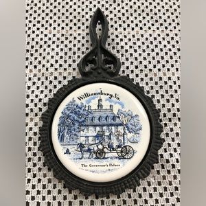 VTG Williamsburg, Va Governor’s Palace Cast Iron & Ceramic Tile Hanging Trivet